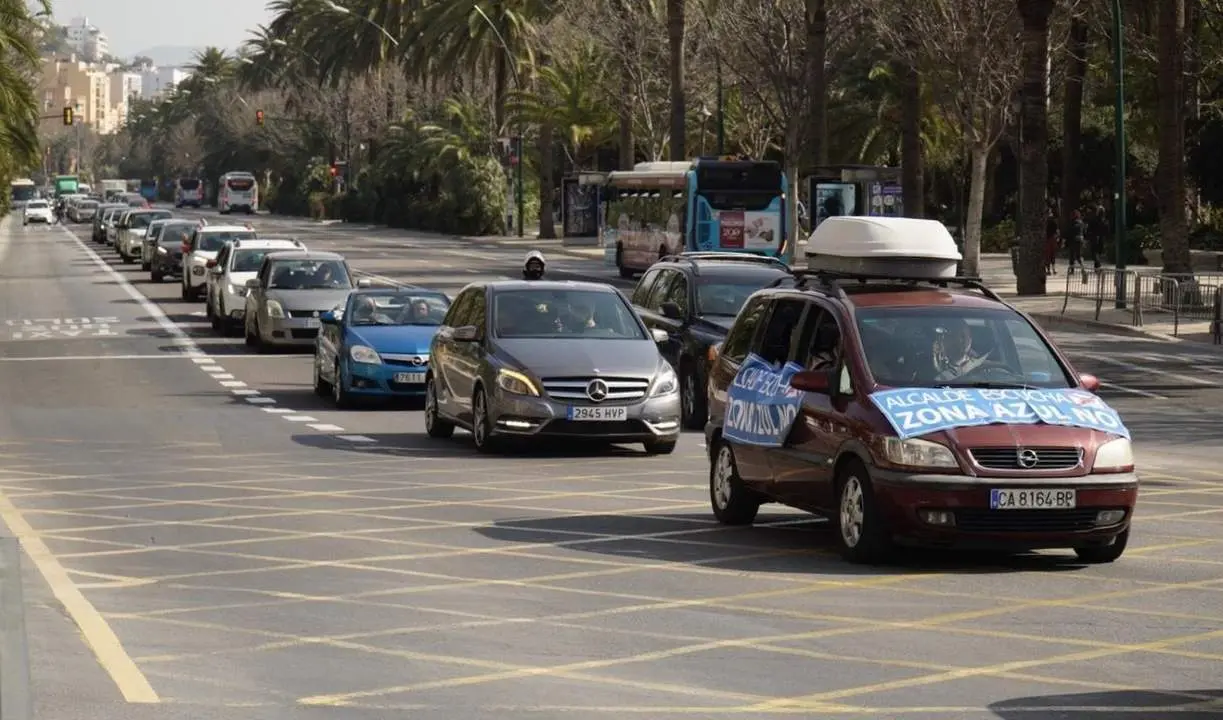 Caravana contra el SARE de barrios M&aacute;laga. - Europa Press