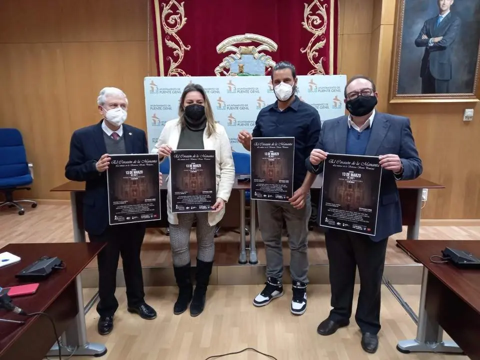 Acto de presentaci&oacute;n del cartel anunciador del documental.       - 