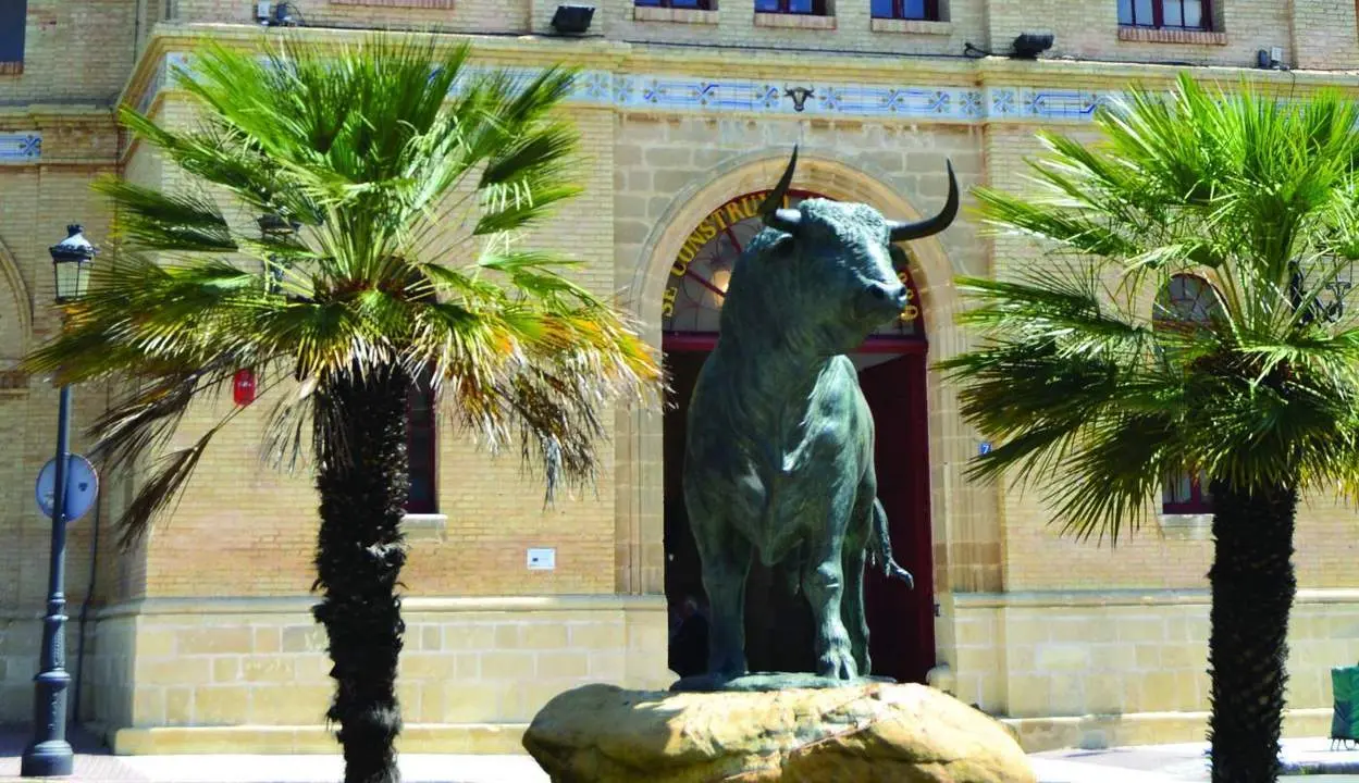 Plaza de Toros de El Puerto. - viva