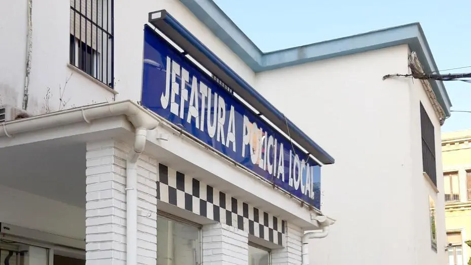Jefatura de la Polic&iacute;a Local de La L&iacute;nea. - A. I.