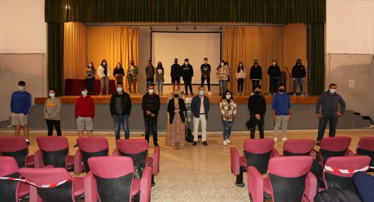 El IES Mu&ntilde;oz Seca refleja su experiencia sobre la pandemia en el corto &lsquo;Aprendimos&rsquo;. - viva