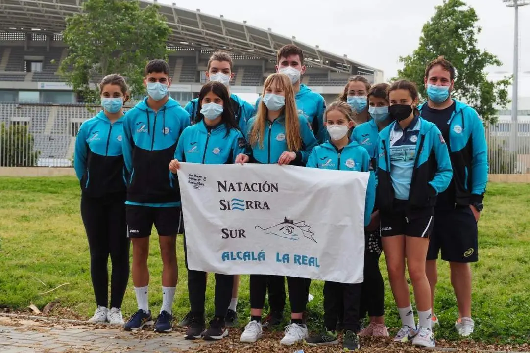 Nadadores del CN Sierra Sur participantes en el Campeonato de Andaluc&iacute;a infantil de nataci&oacute;n, celebrado en M&aacute;laga.  - CN Sierra Sur