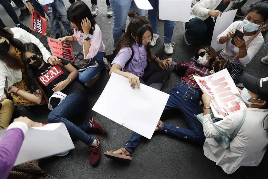 Protesta en Birmania. - EFE