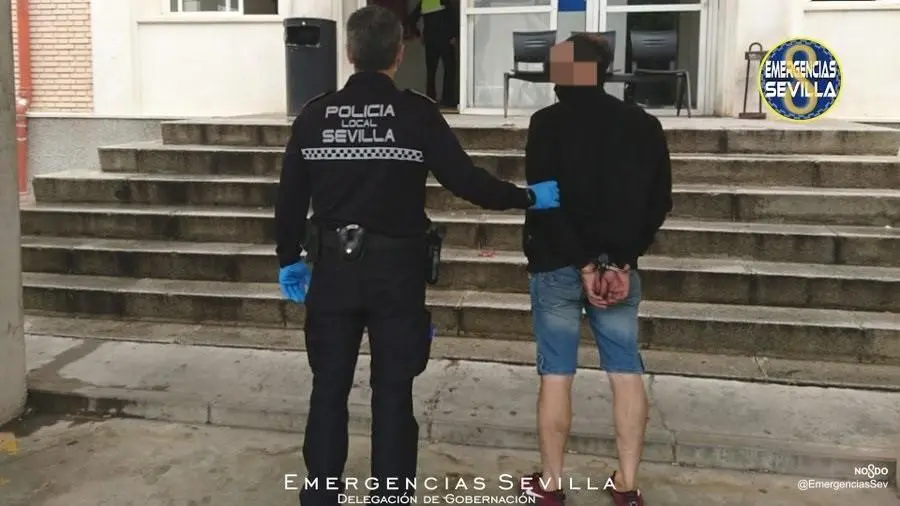 Detenido en Nervi&oacute;n por robar un m&oacute;vil. - Emergencias