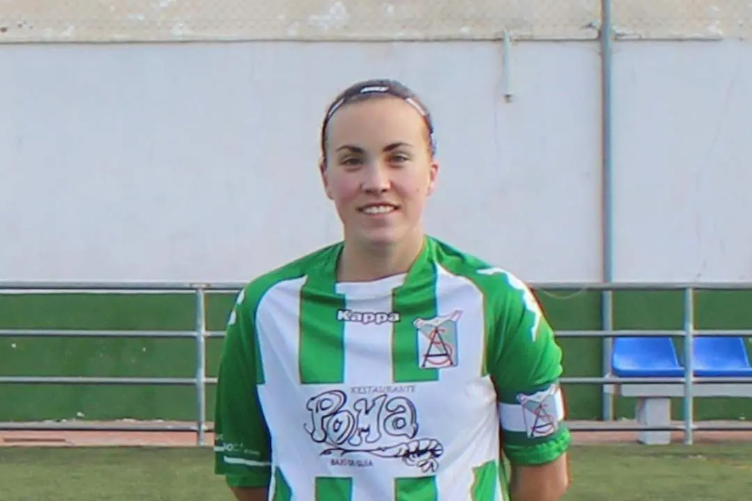 Cala, defensa trebujenera del Atl&eacute;tico Sanluque&ntilde;o - Ra&uacute;l J. Bustillos