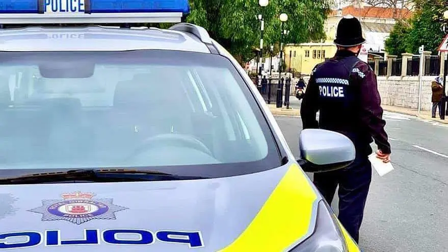 Polic&iacute;a Real de Gibraltar. - A. I.