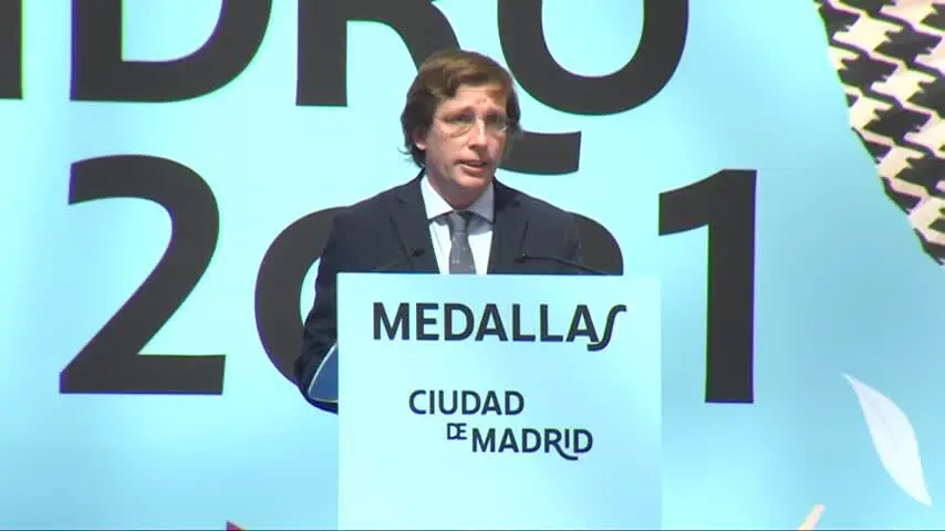 Almeida celebra que ya se atisba "el final de la pesadilla de la pandemia"