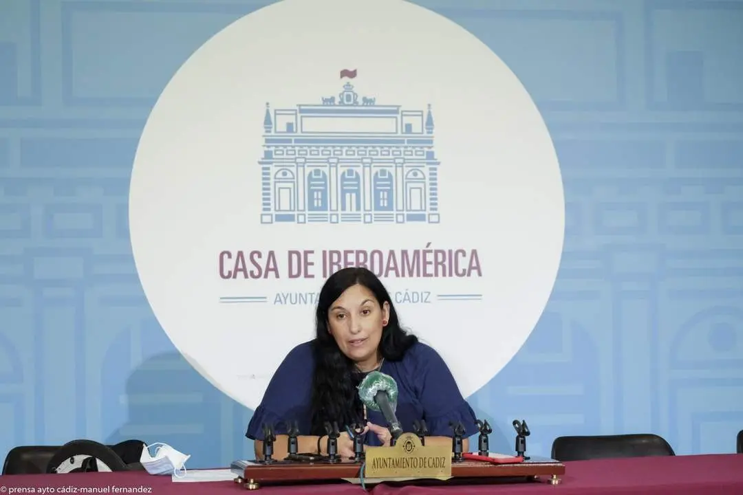Ana Fern&aacute;ndez. - 