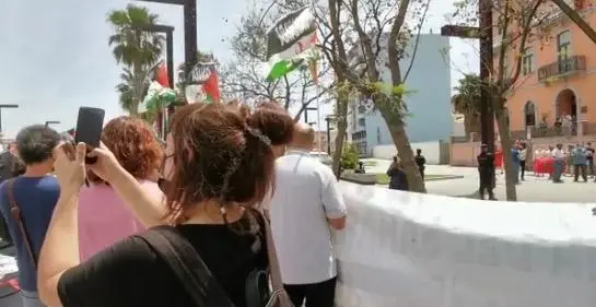 Concentraciones frente al consulado marroqu&iacute;. - L.A.