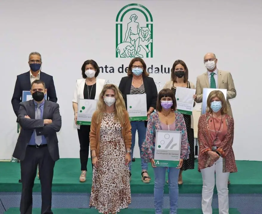 Entrega de la certificaci&oacute;n de calidad que otorga la Agencia de Calidad Sanitaria de Andaluc&iacute;a. - 