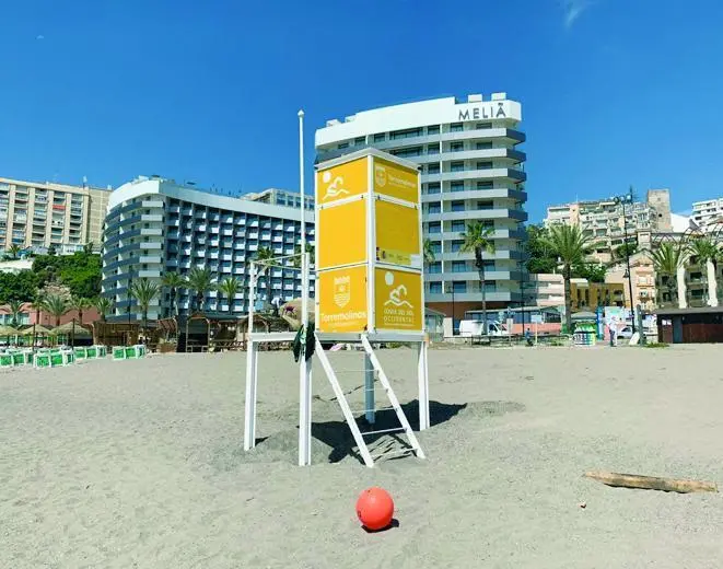 Torre de vigilancia en la playa de El Bajondillo. - PP Torremolinos