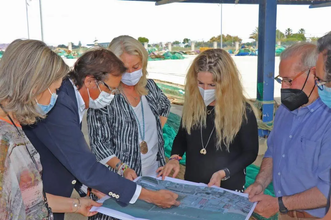 Obras en el puerto de Bonanza. - Informaci&oacute;n.