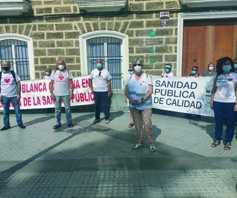Concentraci&oacute;n de Marea Blanca Gaditana este s&aacute;bado en la capital por la sanidad p&uacute;blica.   - A. I.