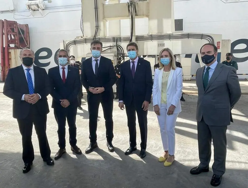 Representantes institucionales en el dispositivo de regreso en Algeciras. - VH