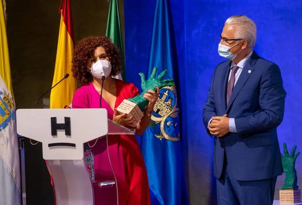 Lim&oacute;n y Garz&oacute;n en el acto de constituci&oacute;n. - VH