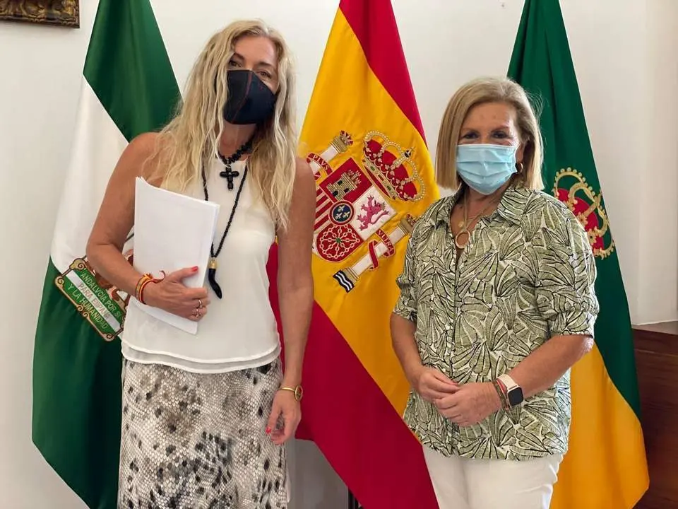 Blanca Merino y Carmen Lara. - viva