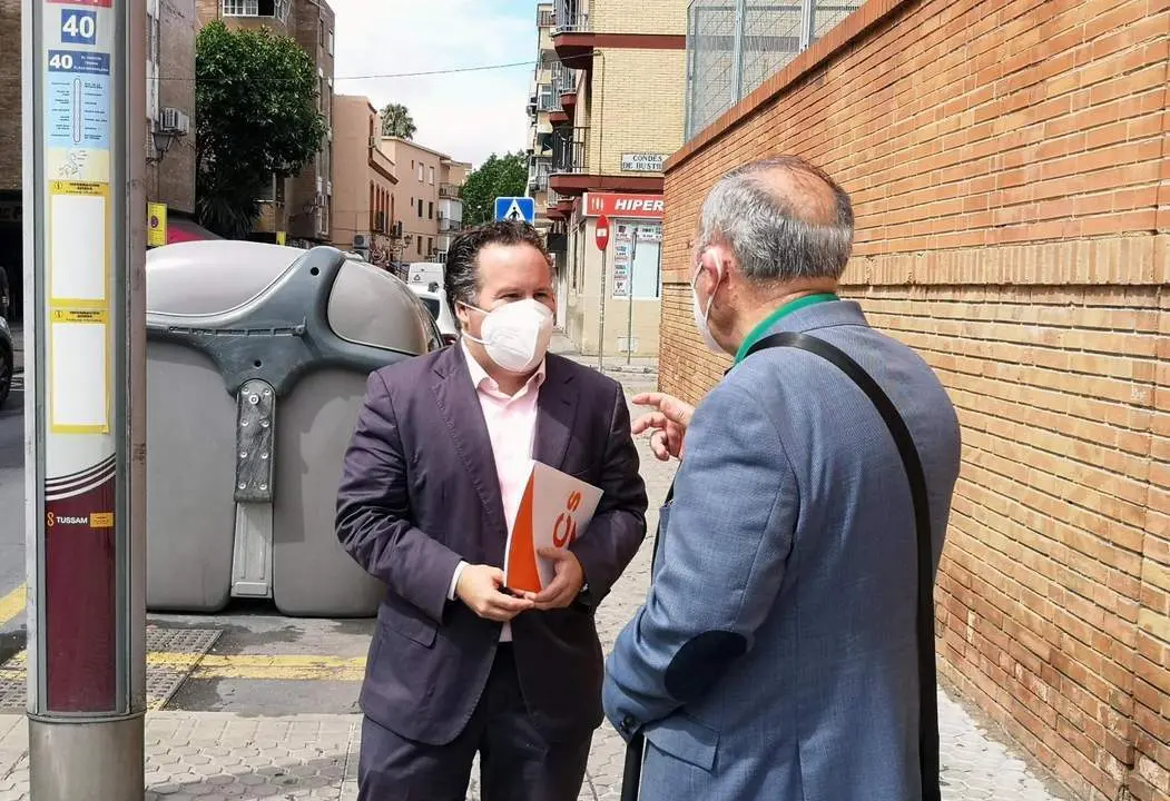 El concejal de Cs, Lorenzo L&oacute;pez Aparicio, en Triana. - CS