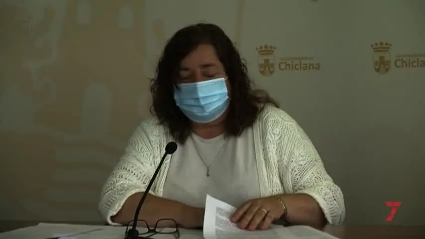&ldquo;La Junta desviste un santo para vestir a otro con los ascensores en Chiclana"