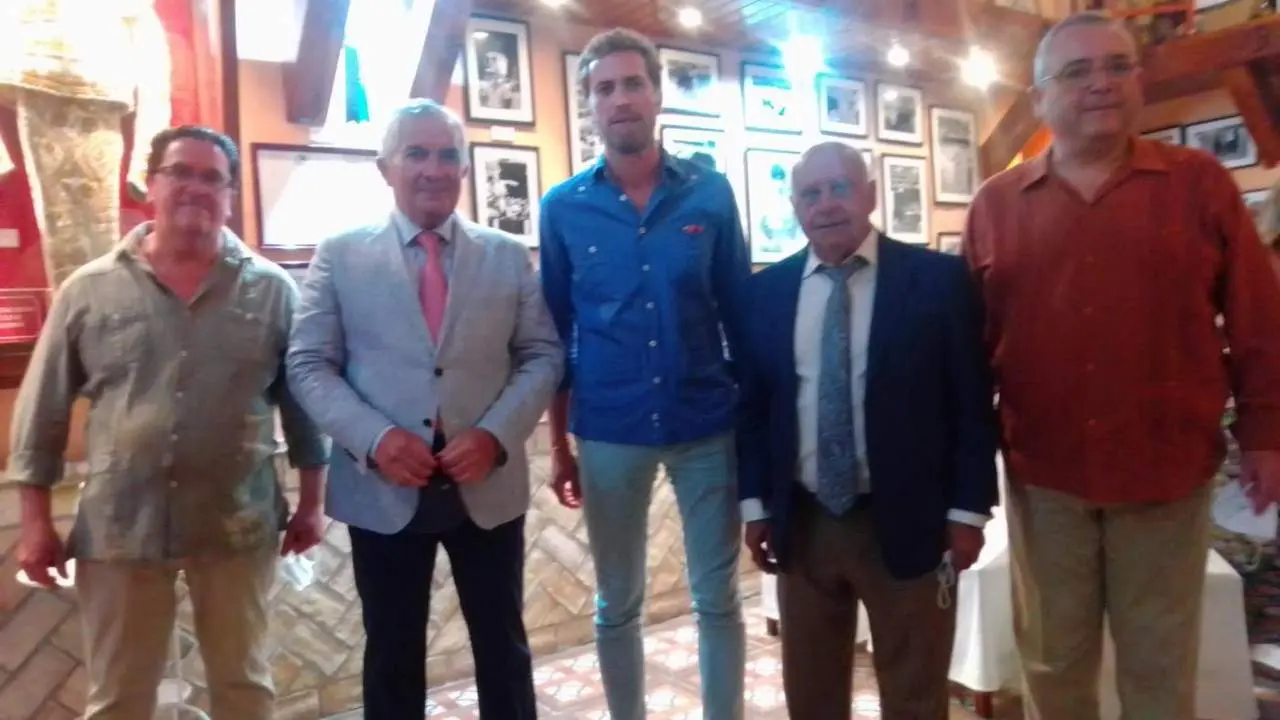 Presentaci&oacute;n del libro &ldquo;Galloso, mi historia en palabras&rdquo; - VIVA