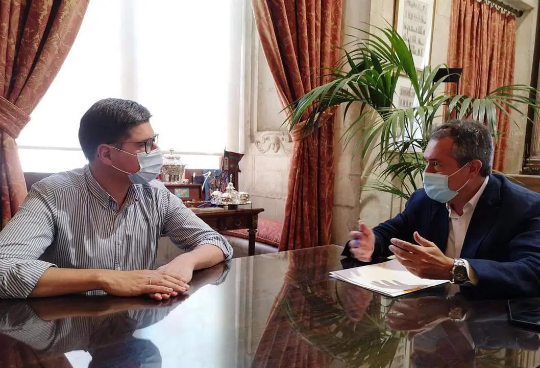 Reuni&oacute;n entre Pimentel y Espadas. - CS