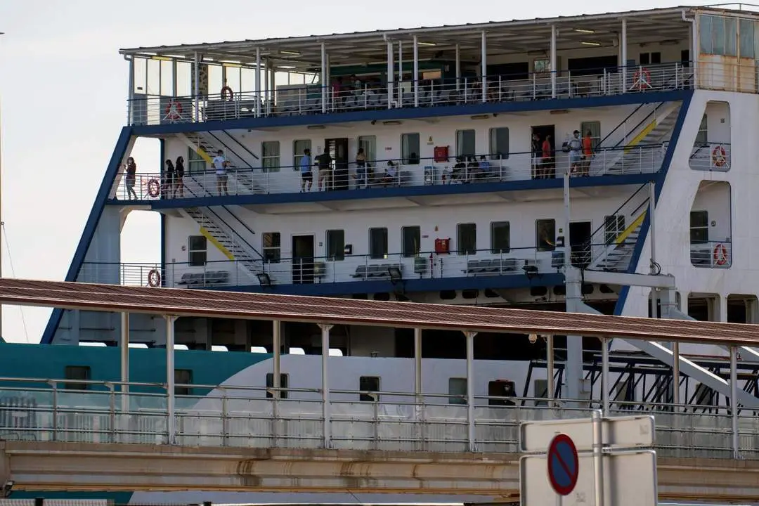 El ferry en el que viajan. - EFE