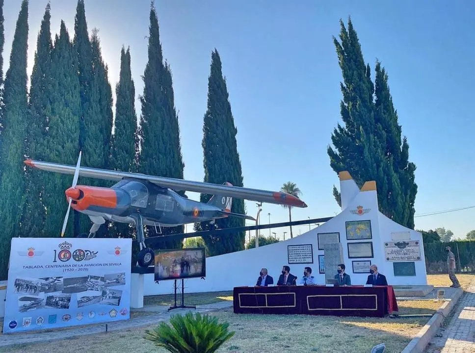 Presentaci&oacute;n del Raid A&eacute;reo de Tablada. - EP