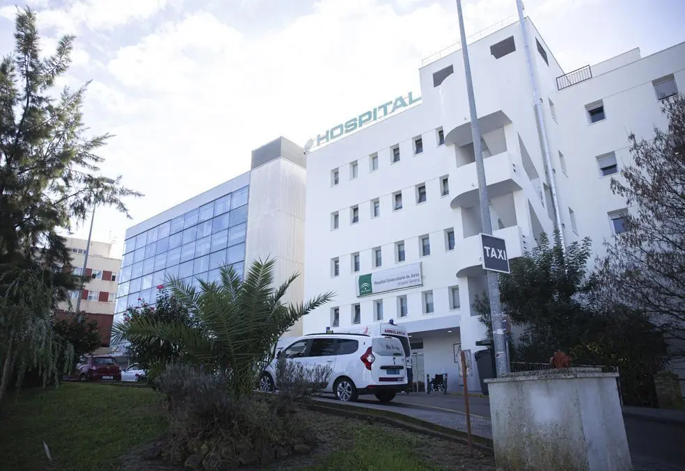 En el Hospital de Jerez, donde se llev&oacute; a cabo la operaci&oacute;n - Oliverio Ruiz