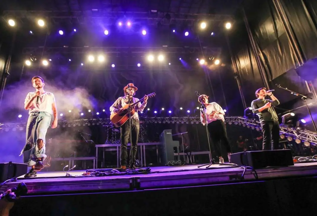 Galer&iacute;a gr&aacute;fica del concierto de Morat en Chiclana