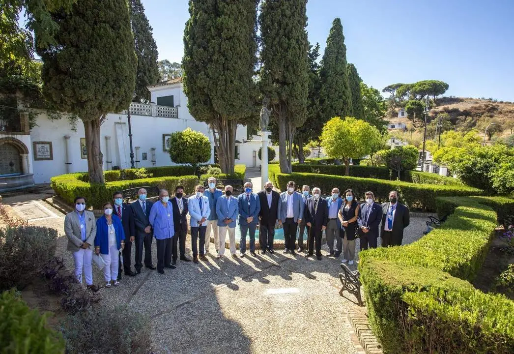 Inauguraci&oacute;n de los jardines interiores del Santuario de la Cinta. - VH