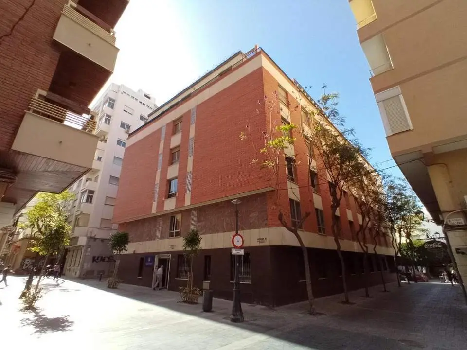 Edificio municipal de la Plaza Virgen del Mar de Almer&iacute;a. - Ayuntamiento