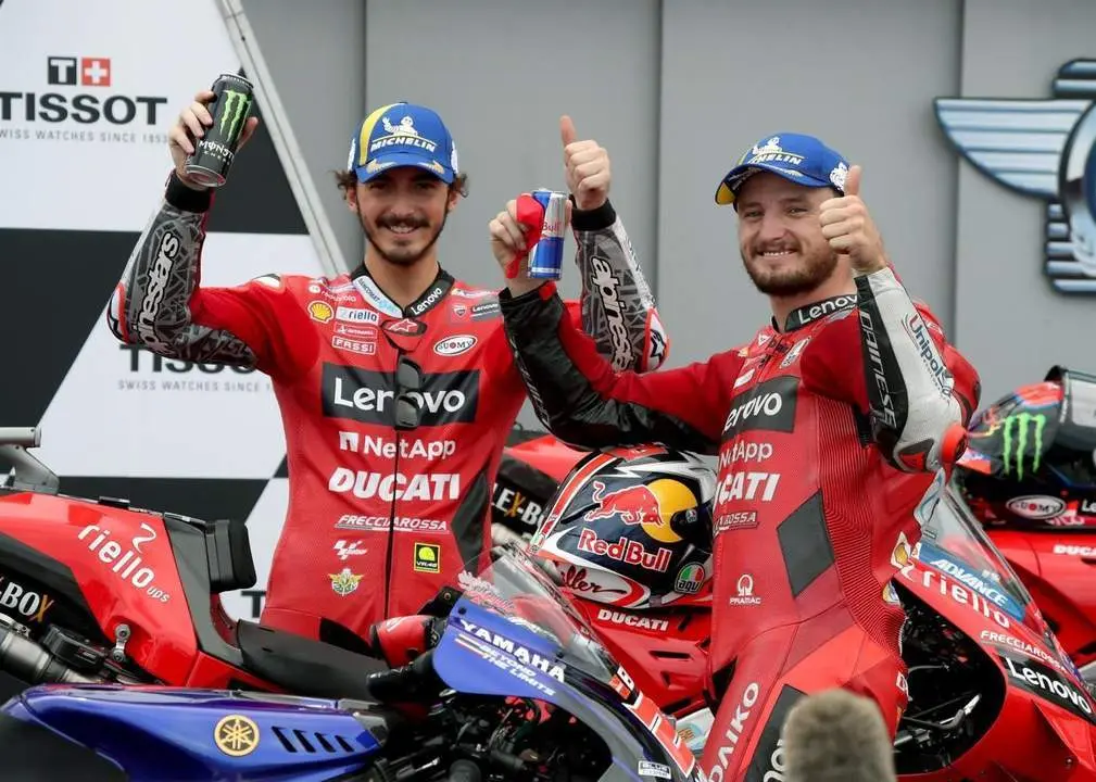Francesco Bagnaia y Jack Miller. - EFE