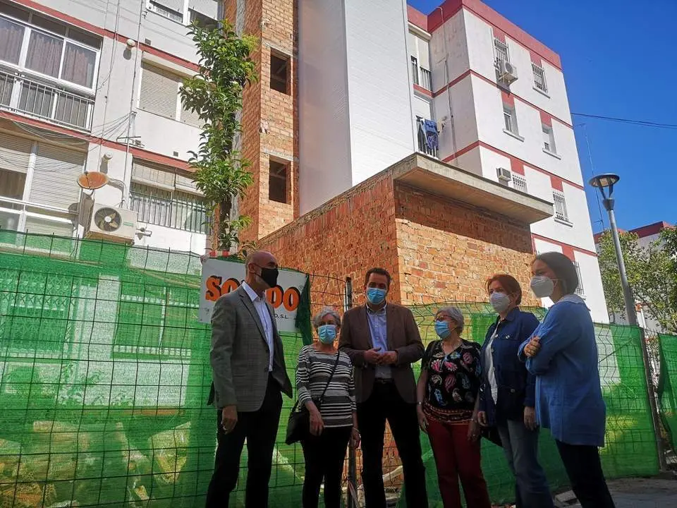 Instalaci&oacute;n de ascensores en Sevilla. - AYTO