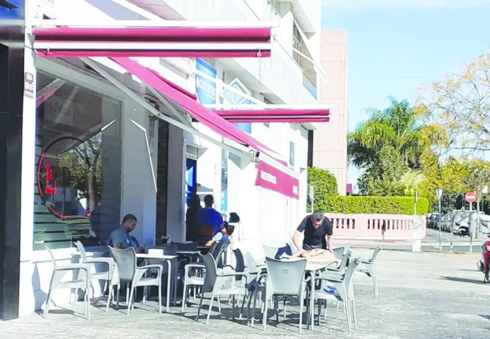 Los servicios sufrieron la mayor subida del paro. - Jotad&eacute;