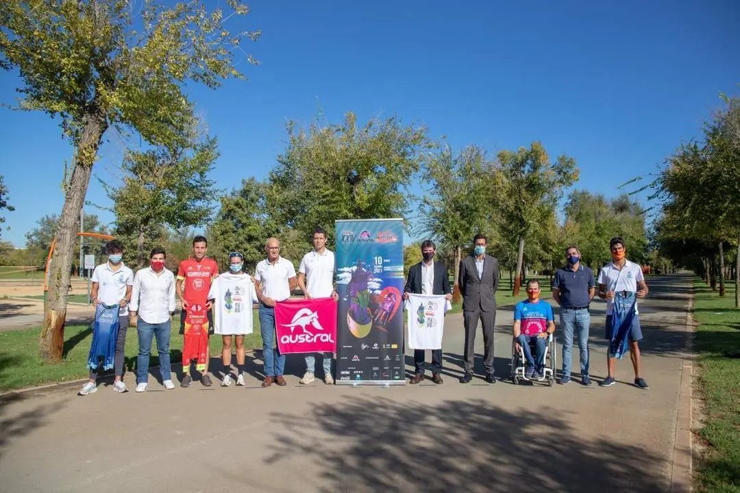 Triatl&oacute;n de Sevilla.  - AYTO