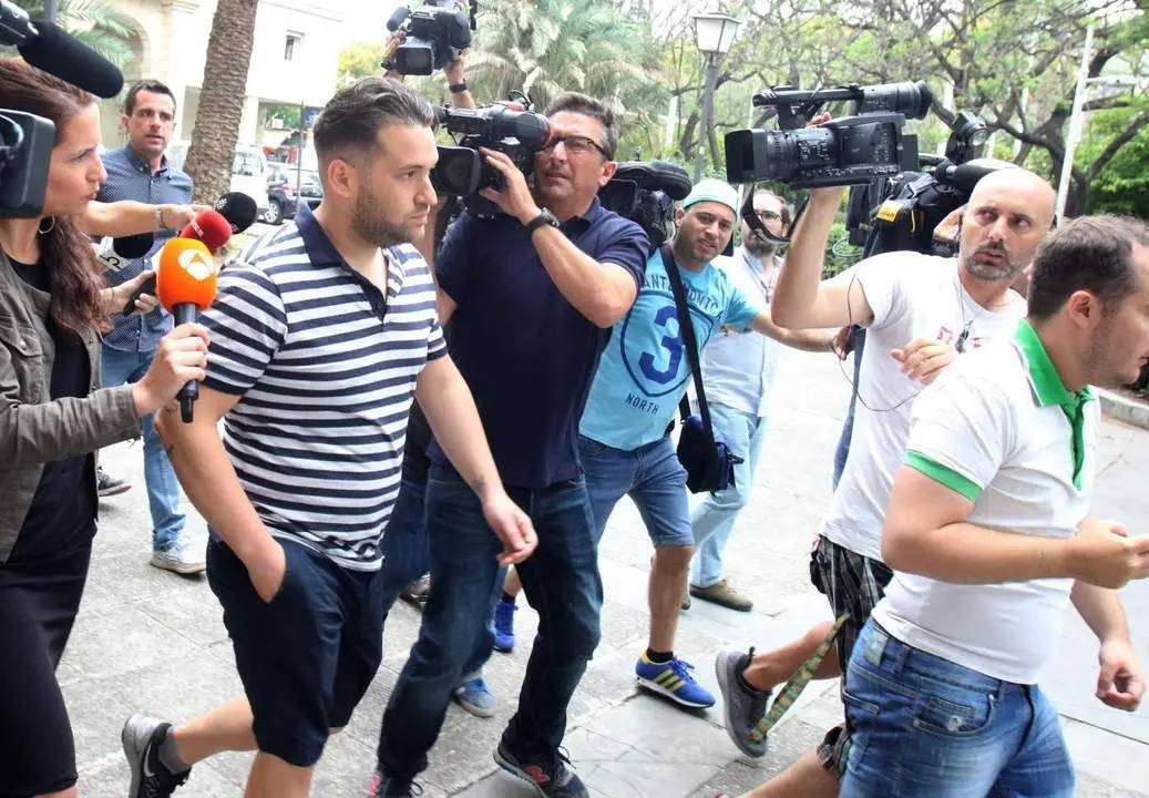 El Prenda saliendo de los juzgados.  - EP