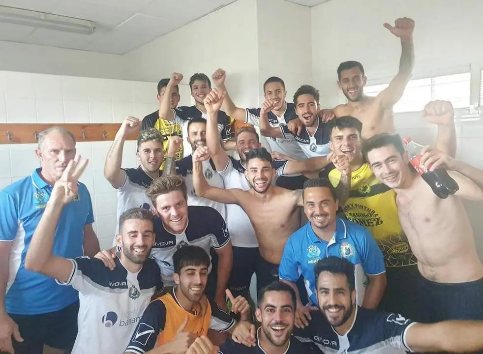 La Divina Pastora celebra el triunfo obtenido en Chiclana - DP