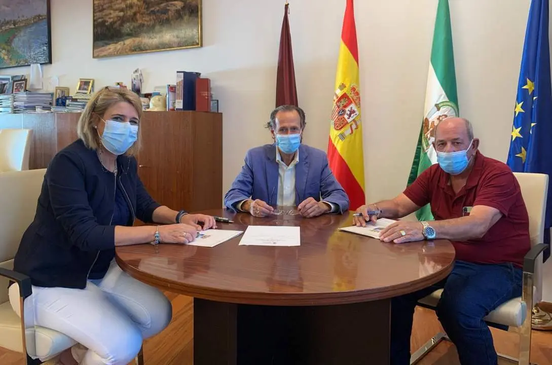 Firma del convenio. - A.I.