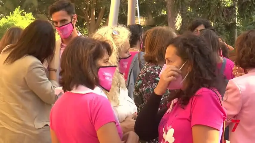Pilar, superviviente de c&aacute;ncer de mama y embarazada: "Es duro, pero se sale"