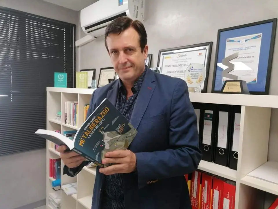 Ignacio Campoy, CEO de Formaci&oacute;n Universitaria. - AI