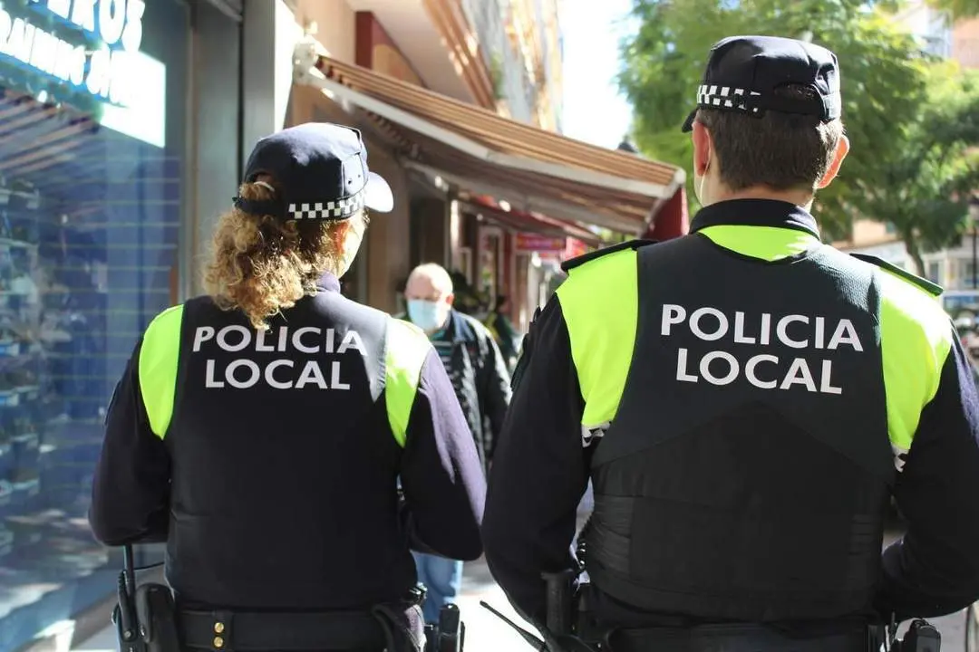 Agentes de la Polic&iacute;a Local de Fuengirola. - Polic&iacute;a Local de Fuengirola