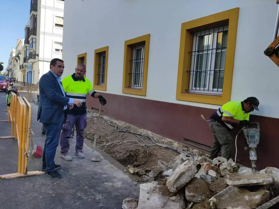 ACERADO NUEVO CALLE AURORA. - viva