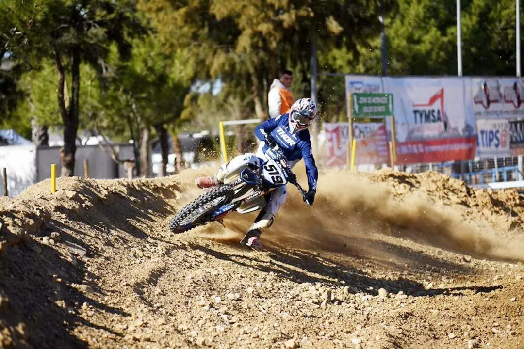 El piloto sevillano Jos&eacute; Antonio Aparicio lider&oacute; la prueba en MX1 - Mario Bustos (MXFULL)