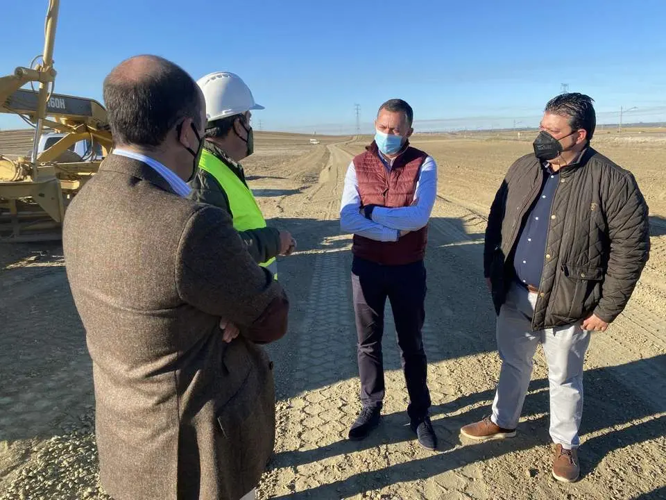 Borrallo visita una de las actuaciones. - VH