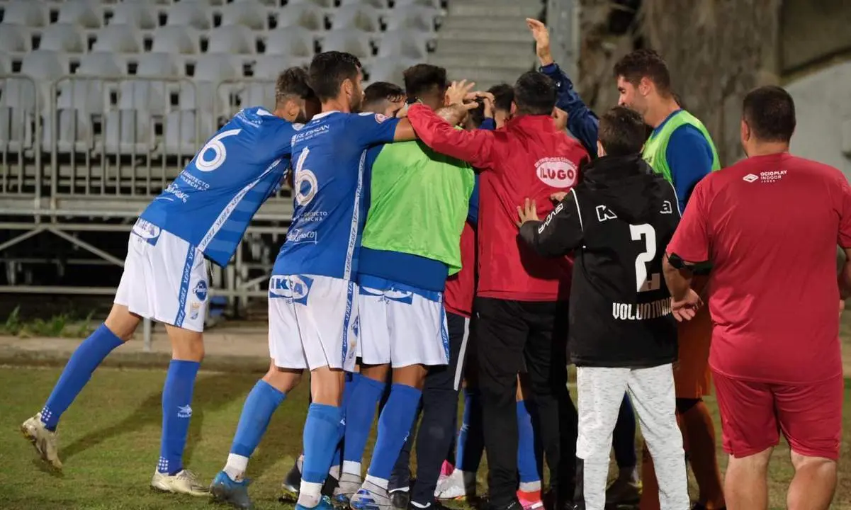 El Xerez CD celebra un gol en el Estadio Pedro S. Garrido. - Cristo Garc&iacute;a