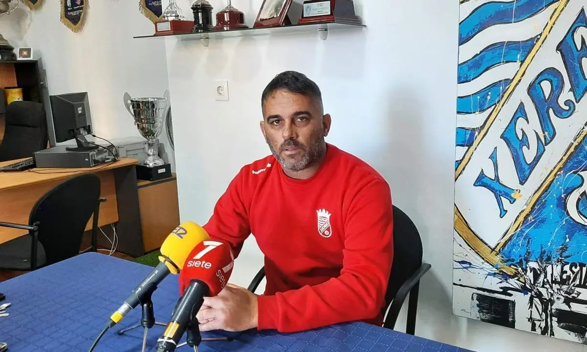 Emilio Fajardo, en la rueda de prensa de este martes. - Viva Jerez