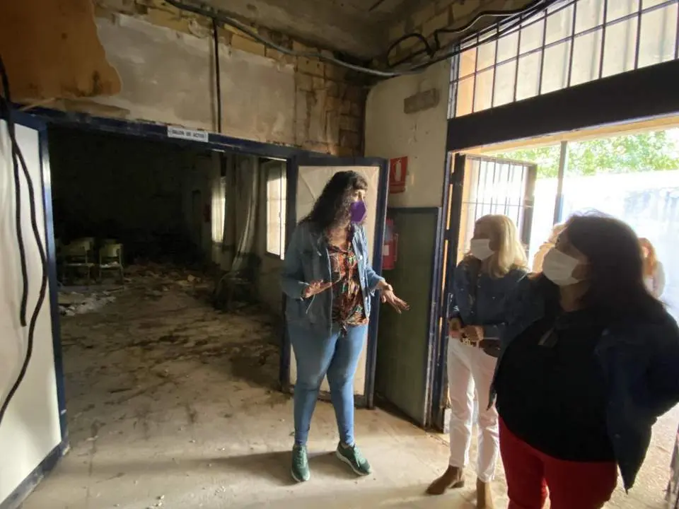 Sandra Heredia visita las instalaciones. - ADELANTE