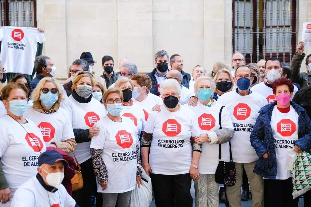 Protesta de colectivos contra el traslado del CAT a Hytasa. - Cedida