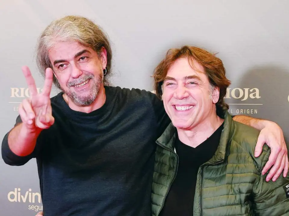 Le&oacute;n de Aranoa junto a Javier Bardem - Efe