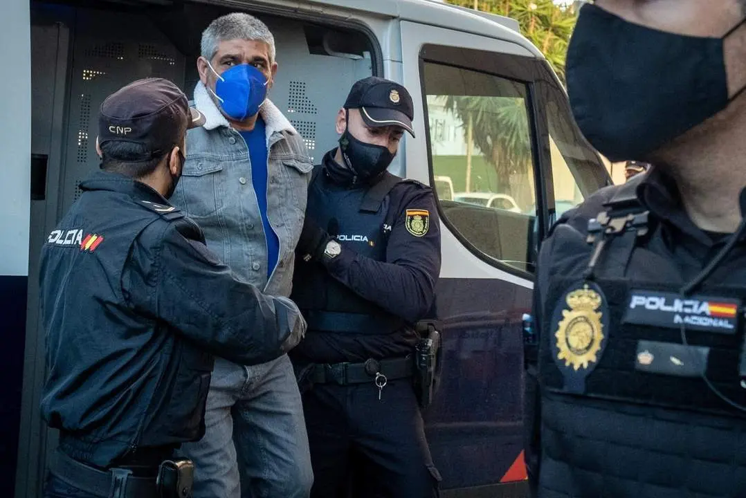 Bernardo Montoya a su llegada el segundo d&iacute;a de juicio. - J. P&Eacute;REZ / EFE
