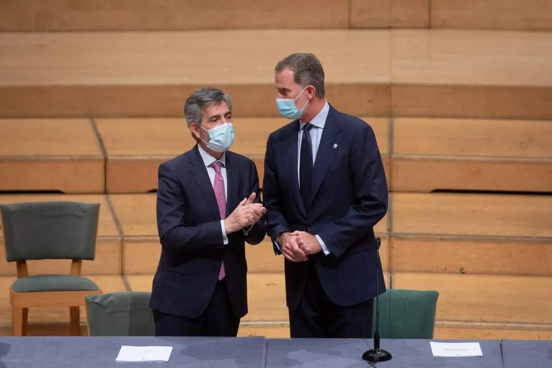 El presidente del CGPJ, Carlos Lesmes, y el rey Felipe VI. - Europa Press